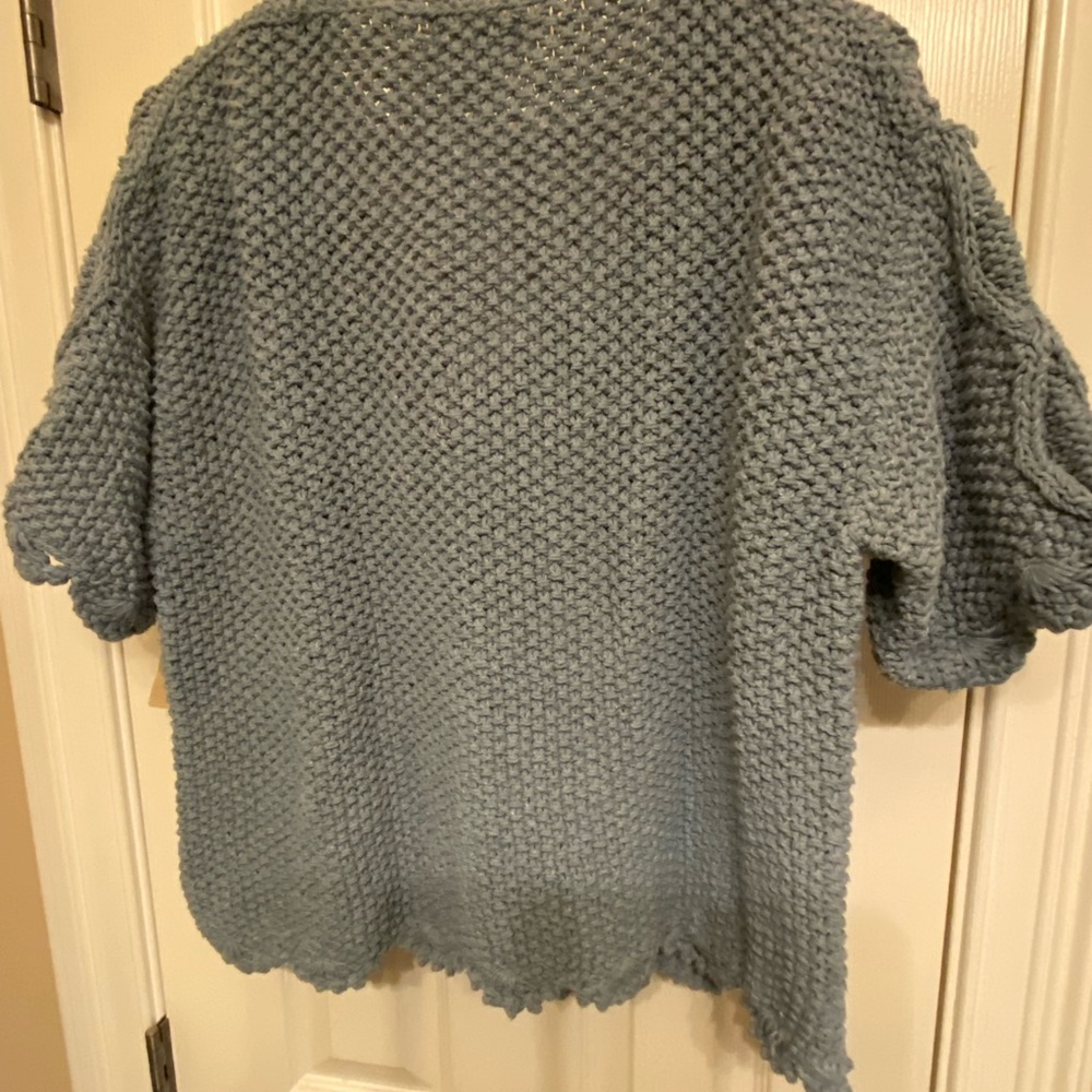 NWOT Coldwater Creek Ruffle Neck short sleeve button down sweater - Picture 2 of 2